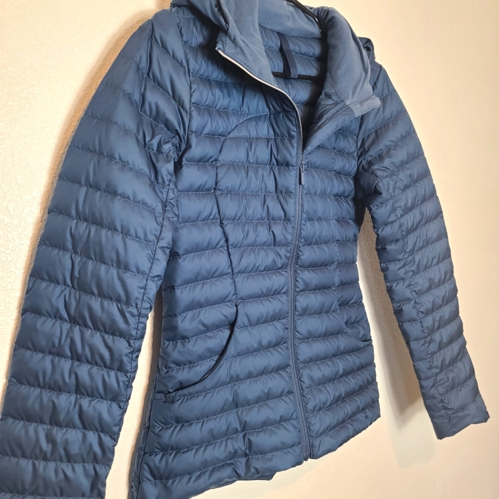 Lululemon Women’s Pack It Down Goose Down Puffer Jacket – Blue – Size 4 - Picture 5 of 12